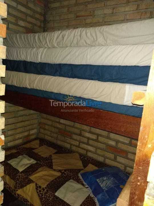 Casa para aluguel de temporada em Balneário Camboriú (Vila Real)