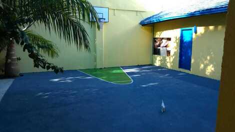 LINDA CASA EM BALNEÁRIO CAMBORIÚ/SC