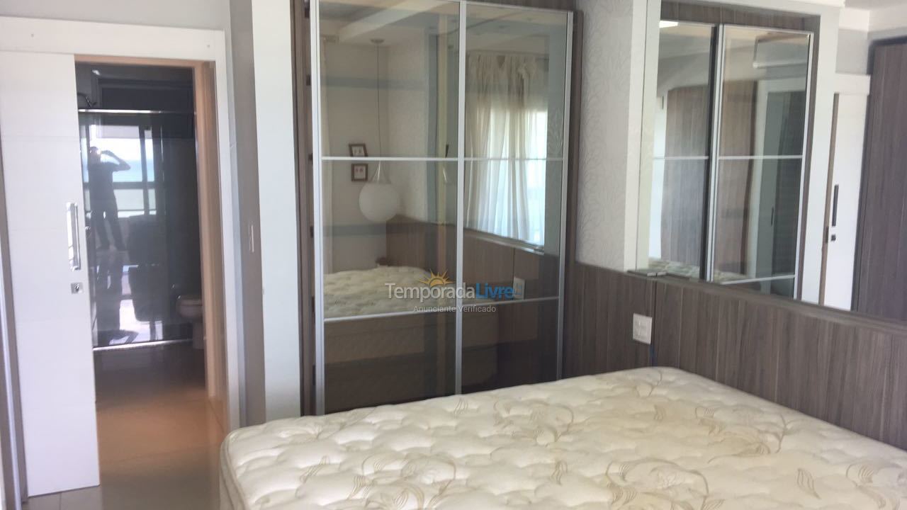 Apartamento para aluguel de temporada em Balneário Camboriú (Barra Sul)