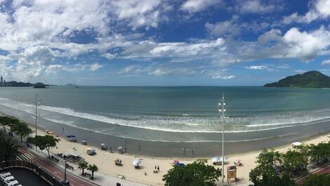 CONFORTÁVEL APARTAMENTO FRENTE AO MAR