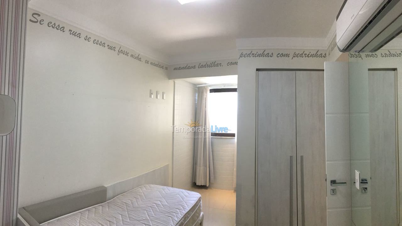 Apartamento para aluguel de temporada em Balneário Camboriú (Barra Sul)