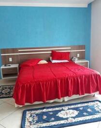 CASA COM PISCINA PARA LOCAÇÃO TEMPORADA