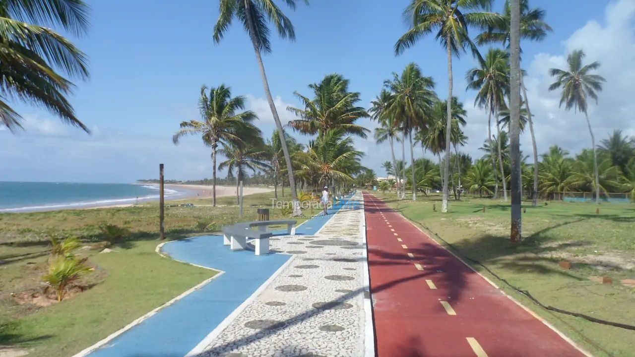 Apartment for vacation rental in Camaçari (Praia de Guarajuba)