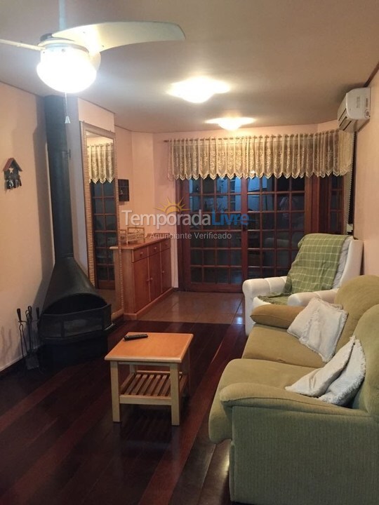 Apartment for vacation rental in Gramado (Centro)