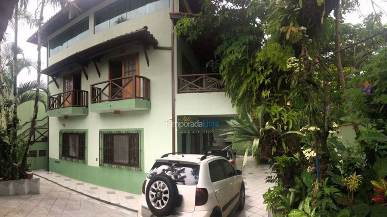 Casa para aluguel de temporada em São Sebastião (Maresias)