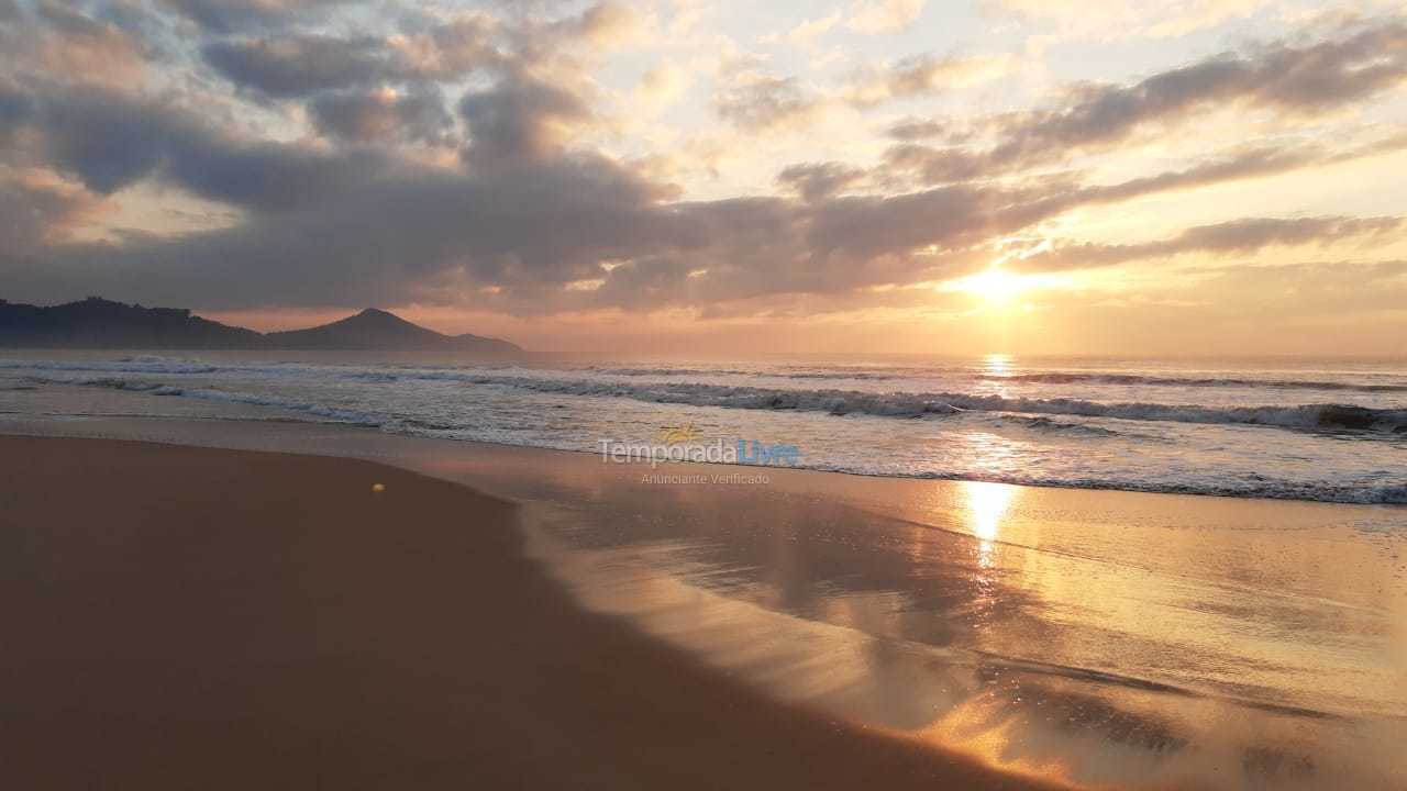 House for vacation rental in Bombinhas (Canto Grande)