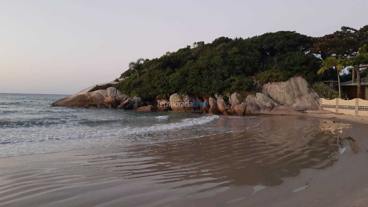 House for vacation rental in Bombinhas (Canto Grande)