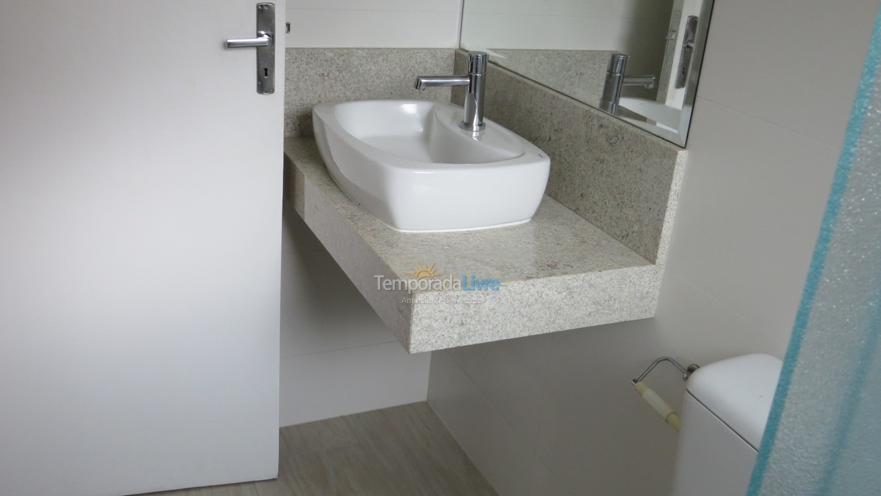 Apartamento para alquiler de vacaciones em Balneário Camboriú (Praia Central)