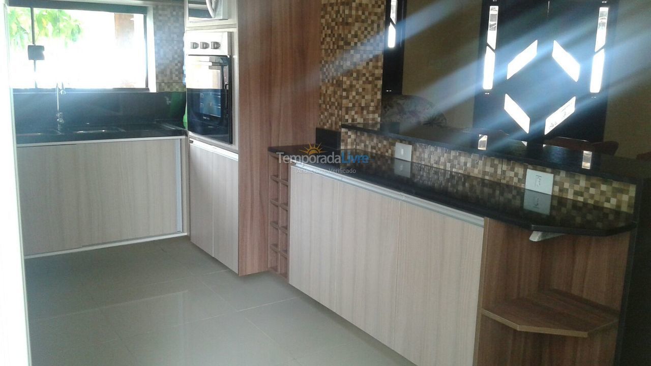 Casa para alquiler de vacaciones em Camaçari (Barra do Jacuípe)