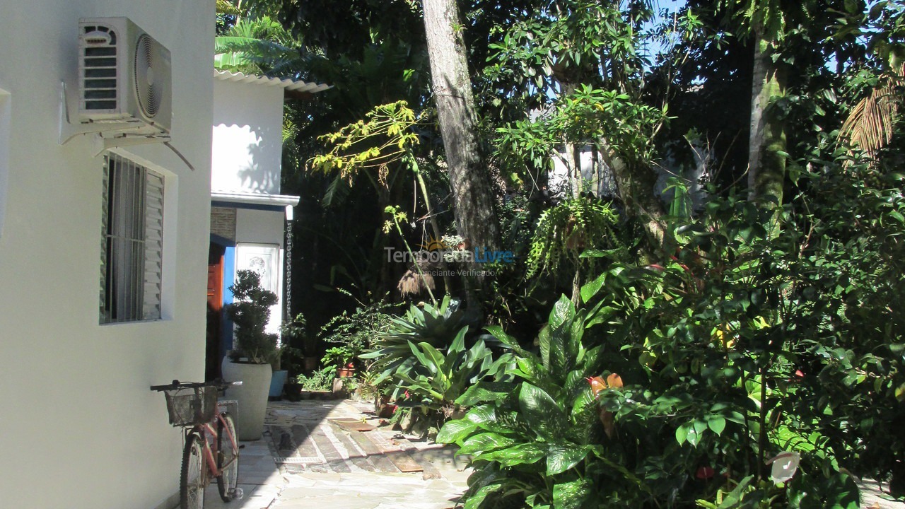 House for vacation rental in Bertioga (Praia de Guaratuba)