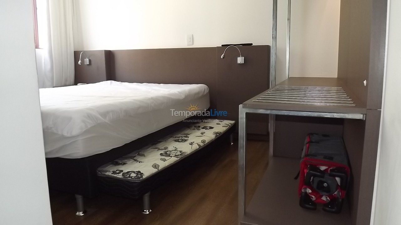 Apartamento para alquiler de vacaciones em Itapema (Meia Praia)