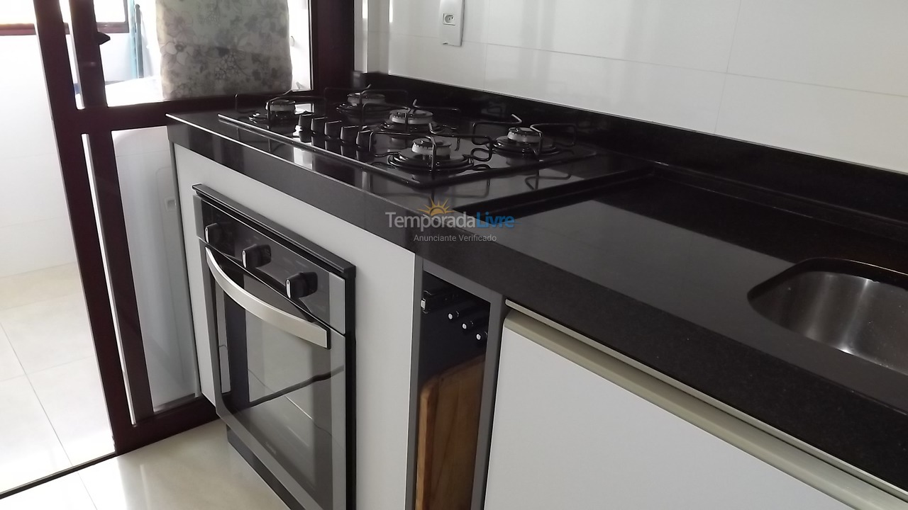 Apartamento para alquiler de vacaciones em Itapema (Meia Praia)