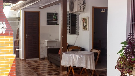 Building with two suites in Toninhas, Ubatuba. Family Nook