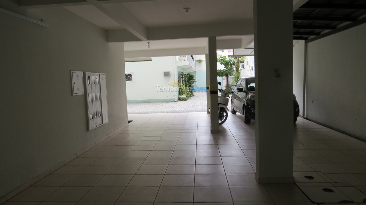 Apartamento para aluguel de temporada em Balneário Camboriú (Praia Central)