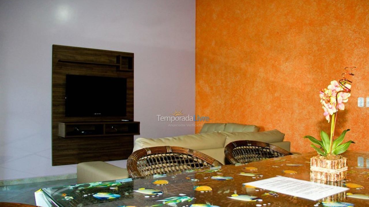 Casa para alquiler de vacaciones em Caraguatatuba (Massaguaçu)