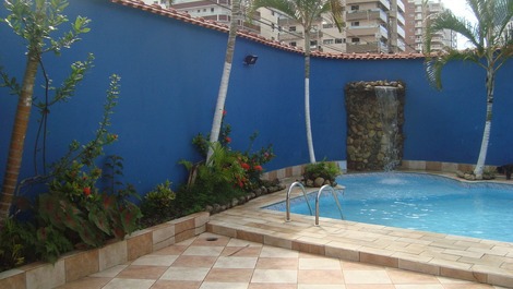 Casa Praia Grande-Ocian-three bedrooms-pool with waterfall