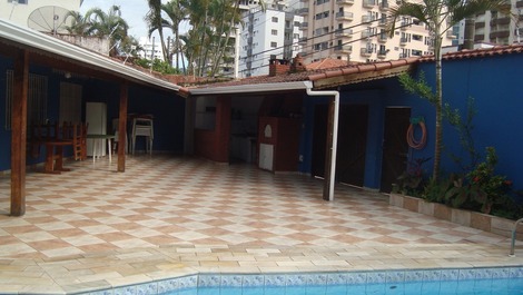 Casa Praia Grande-Ocian-three bedrooms-pool with waterfall