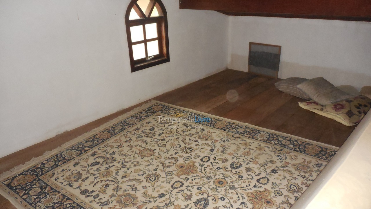 Casa para aluguel de temporada em Caraguatatuba (Massaguaçu)