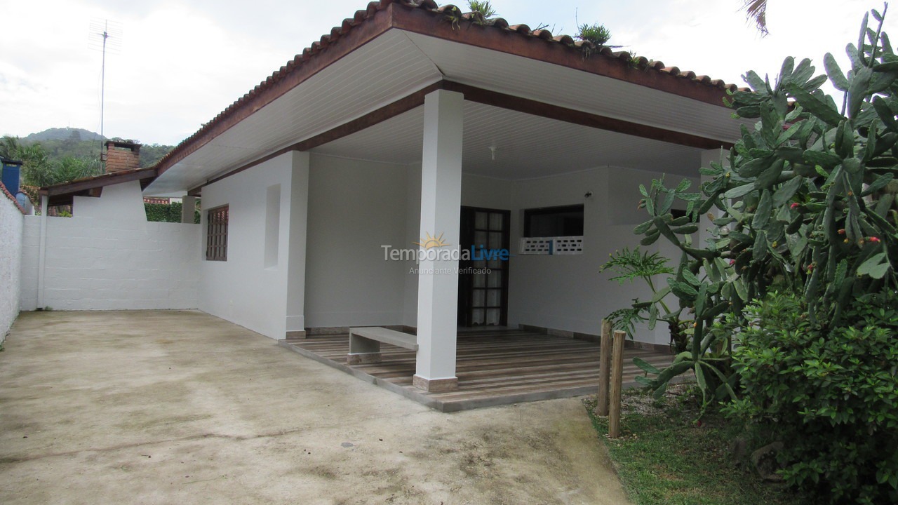 Casa para alquiler de vacaciones em Ubatuba (Praia do Tenório)