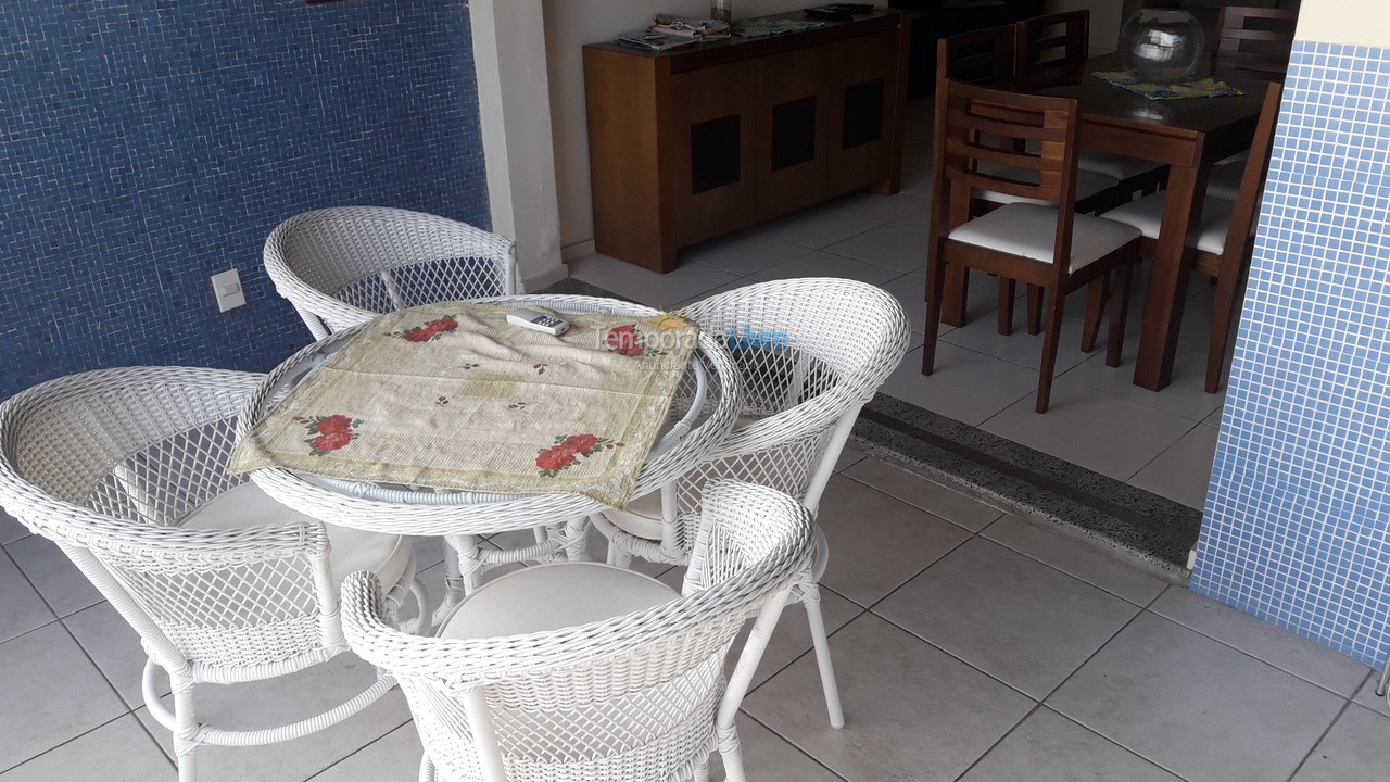 Casa para aluguel de temporada em Cabo Frio (Peró)