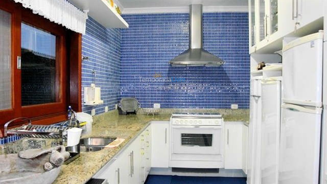 House for vacation rental in Ubatuba (Praia do Tenório)