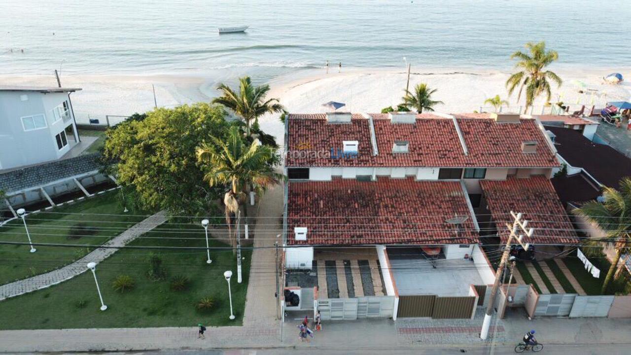 Casa para alquiler de vacaciones em Porto Belo (Centro)