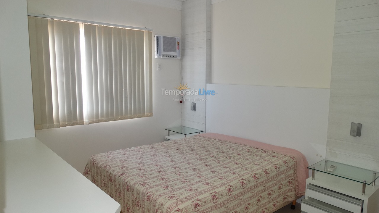 Apartment for vacation rental in Itapema (Centro)