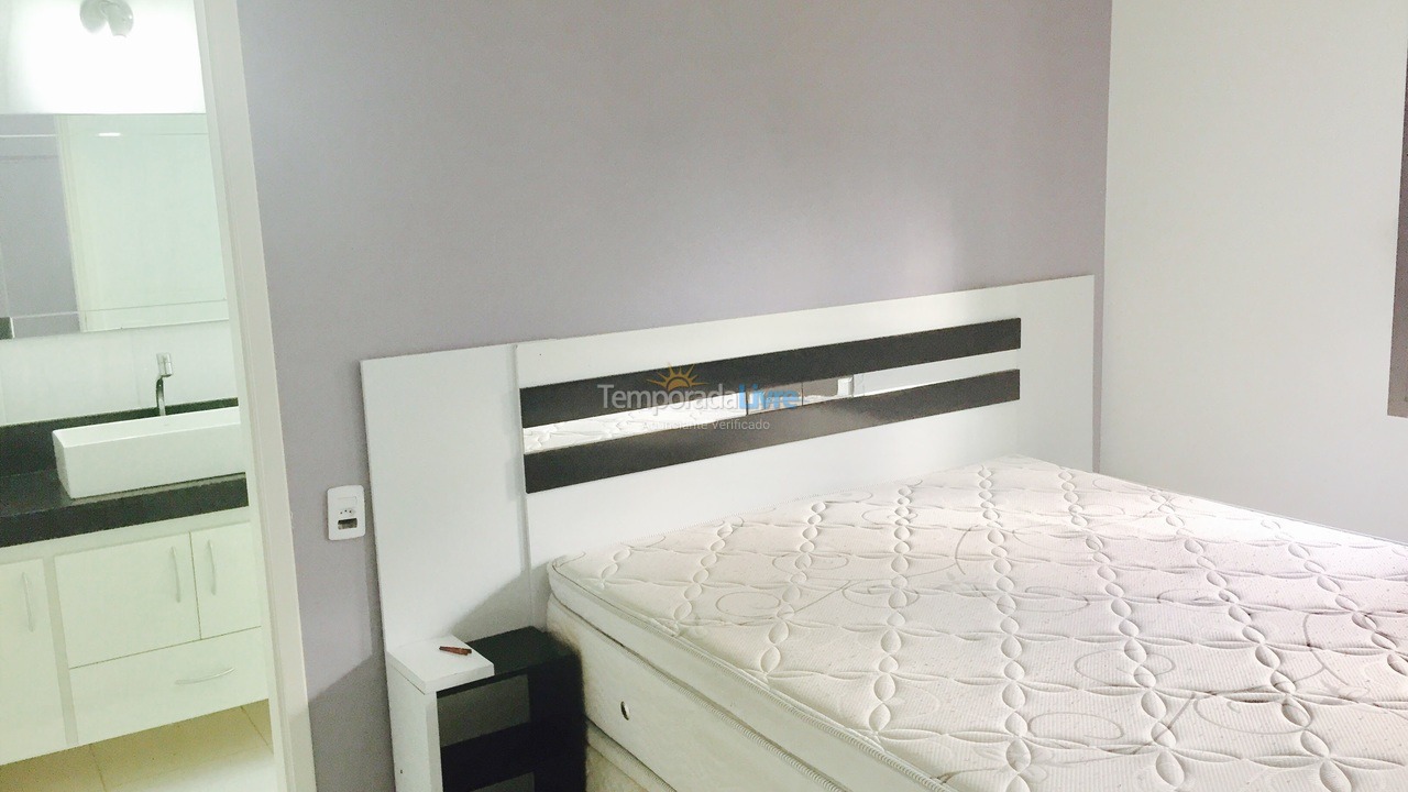 Apartamento para alquiler de vacaciones em Guarujá (Pitangueiras)