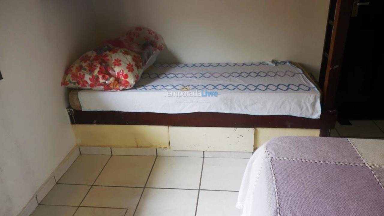 Casa para alquiler de vacaciones em Caraguatatuba (Massaguaçu)