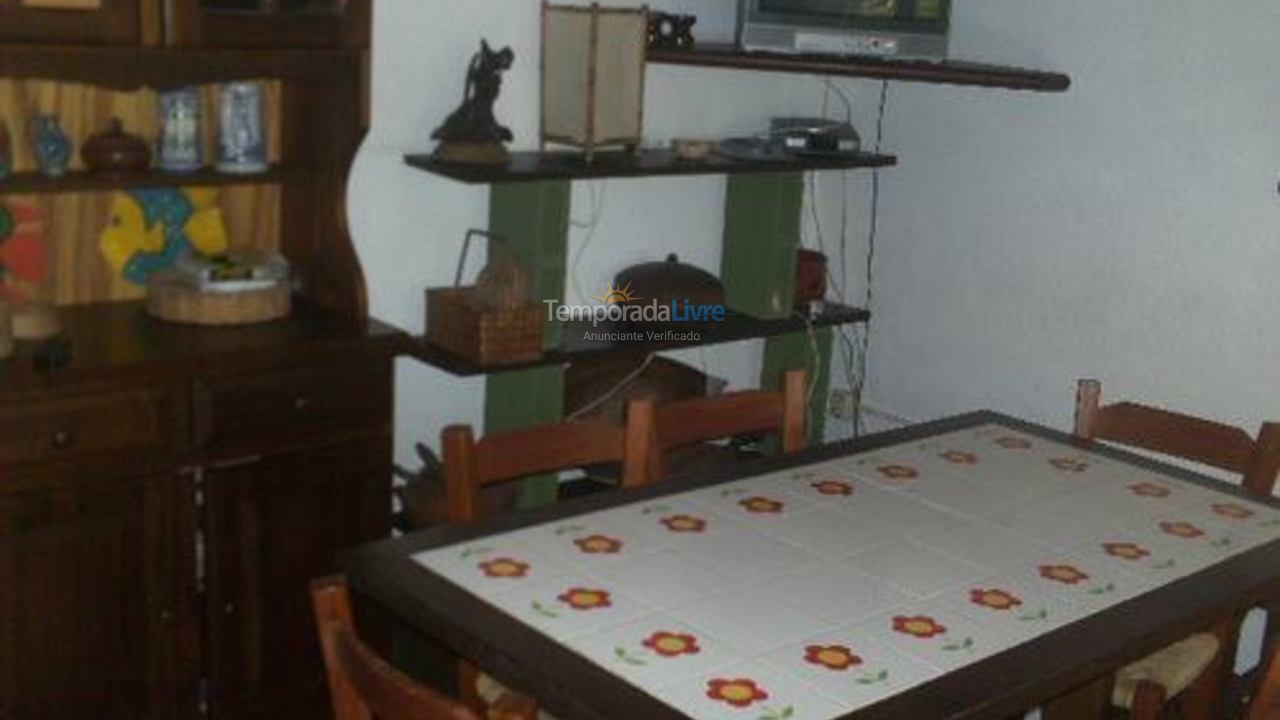 Casa para alquiler de vacaciones em Ubatuba (Enseada)