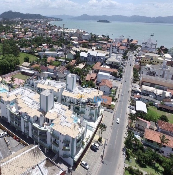 Apartamento para aluguel de temporada em Florianópolis (Cachoeira do Bom Jesus)