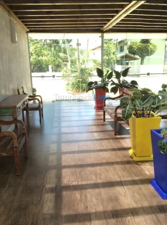 Apartamento para aluguel de temporada em Florianópolis (Cachoeira do Bom Jesus)
