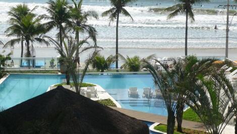 Apto luxuoso Frente Mar