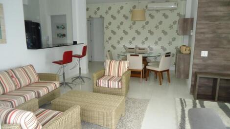 Apto luxuoso Frente Mar