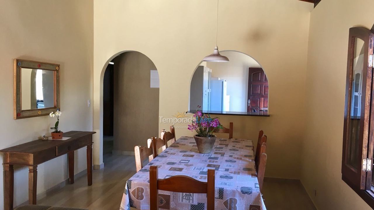 Casa para aluguel de temporada em Ubatuba (Praia Grande)