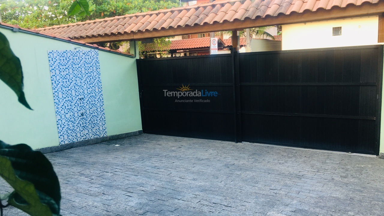 Casa para alquiler de vacaciones em Ubatuba (Praia das Toninhas)