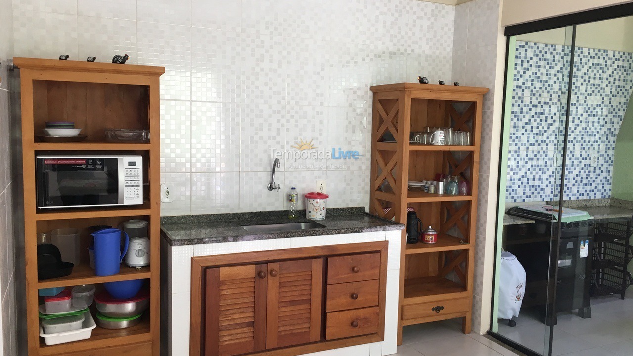 Casa para alquiler de vacaciones em Ubatuba (Praia das Toninhas)