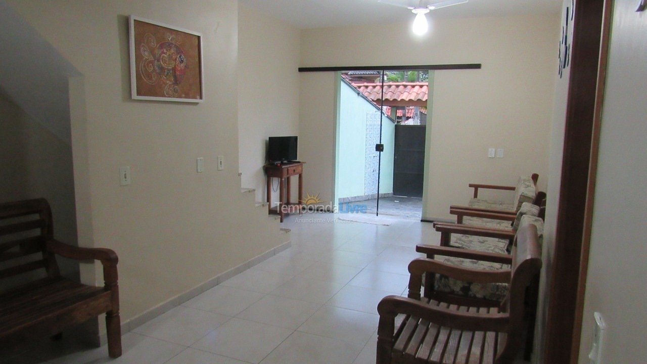 Casa para alquiler de vacaciones em Ubatuba (Praia das Toninhas)