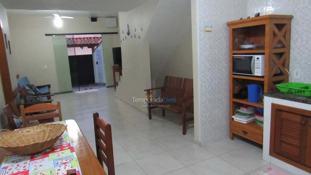 Casa para alquiler de vacaciones em Ubatuba (Praia das Toninhas)