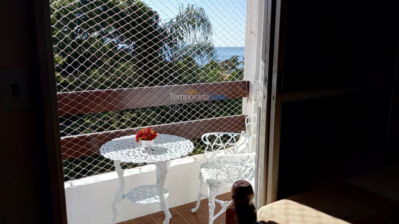 Apartamento para aluguel de temporada em Ubatuba (Praia das Toninhas)