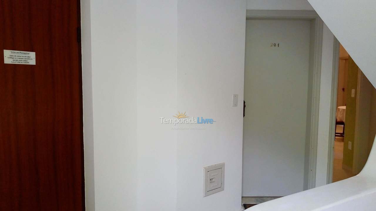 Apartamento para alquiler de vacaciones em Ubatuba (Praia das Toninhas)