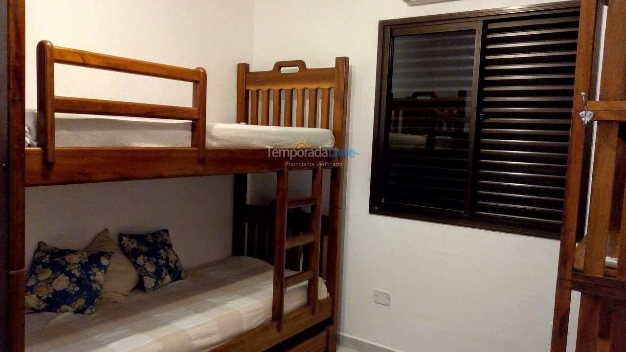 Apartamento para alquiler de vacaciones em Ubatuba (Praia das Toninhas)