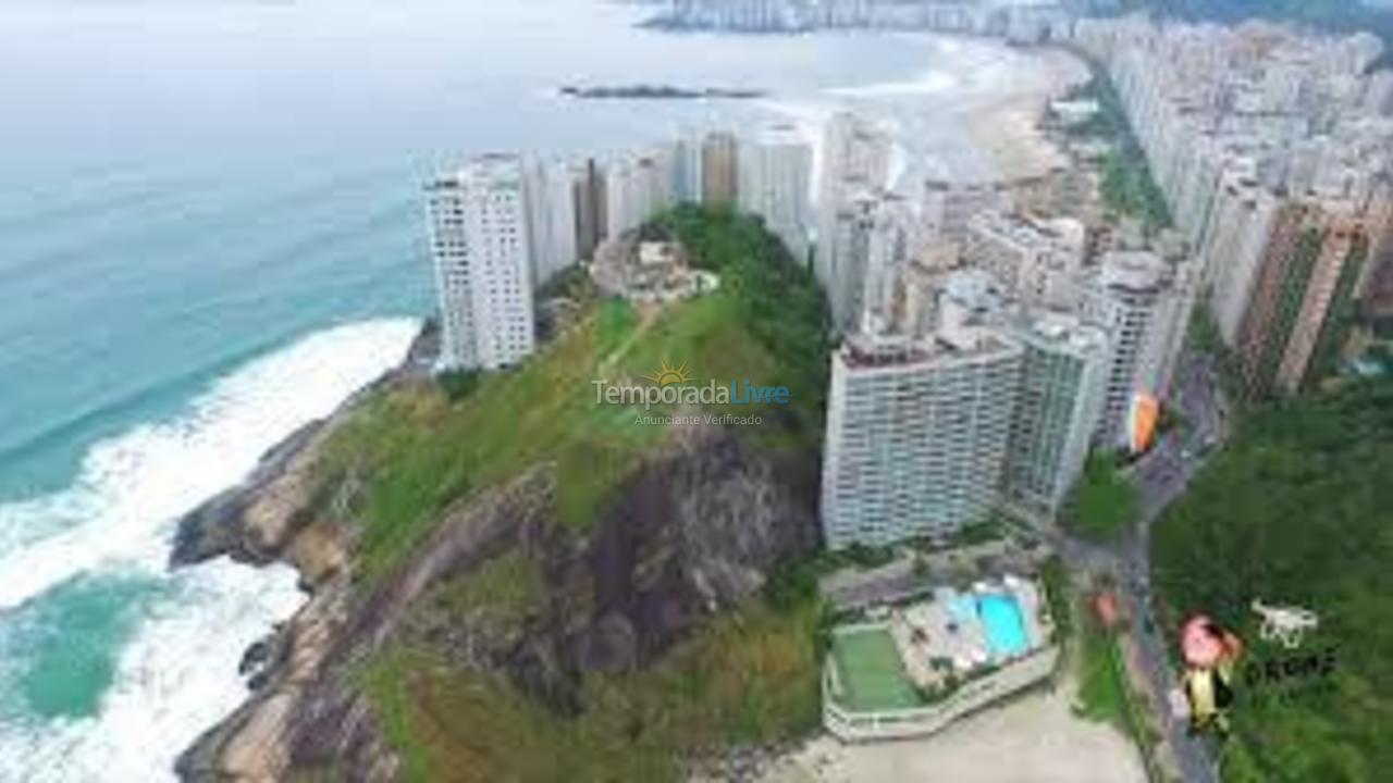 Apartment for vacation rental in Guarujá (Pitangueiras)
