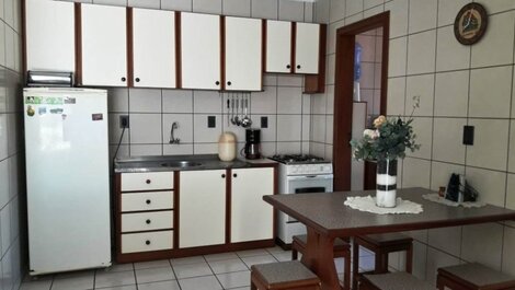 Apartamento para alquiler en la Avenida Principal de Bombinhas