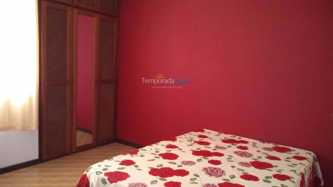 Apartment for vacation rental in Guarapari (Praia do Morro)