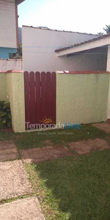 Casa para aluguel de temporada em Ubatuba (Lagoinha)