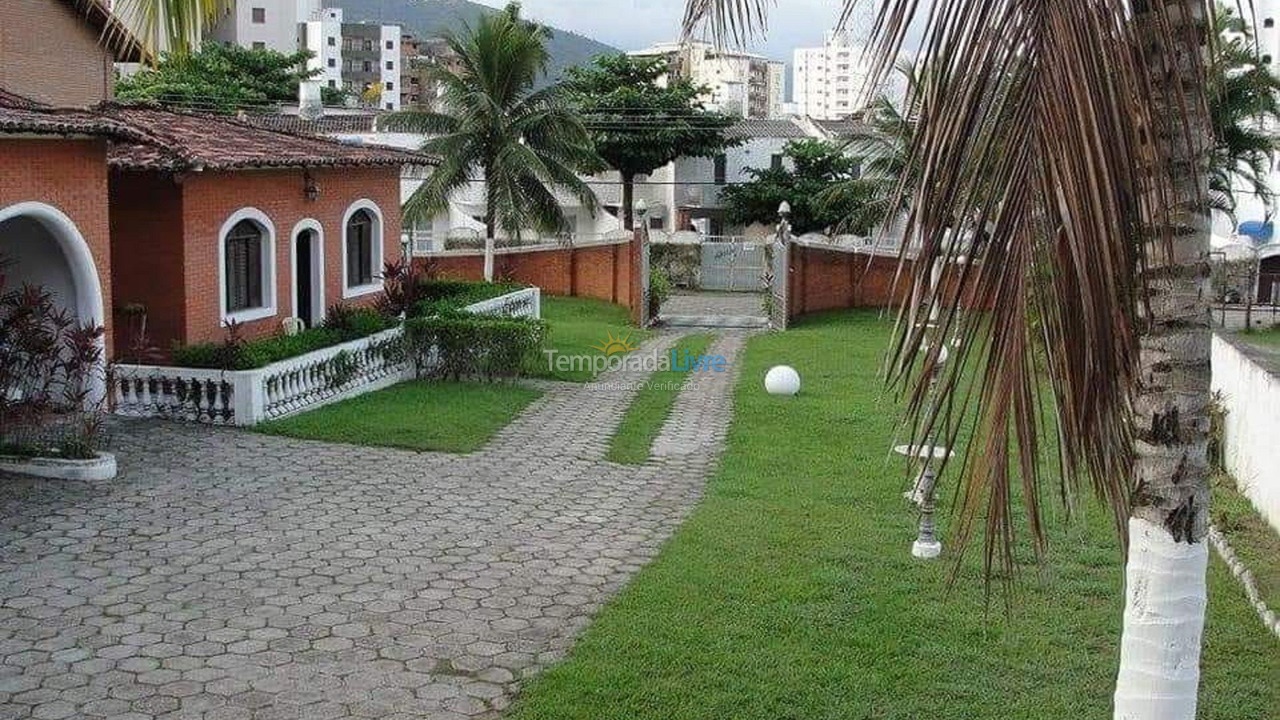 House for vacation rental in Caraguatatuba (Prainha)