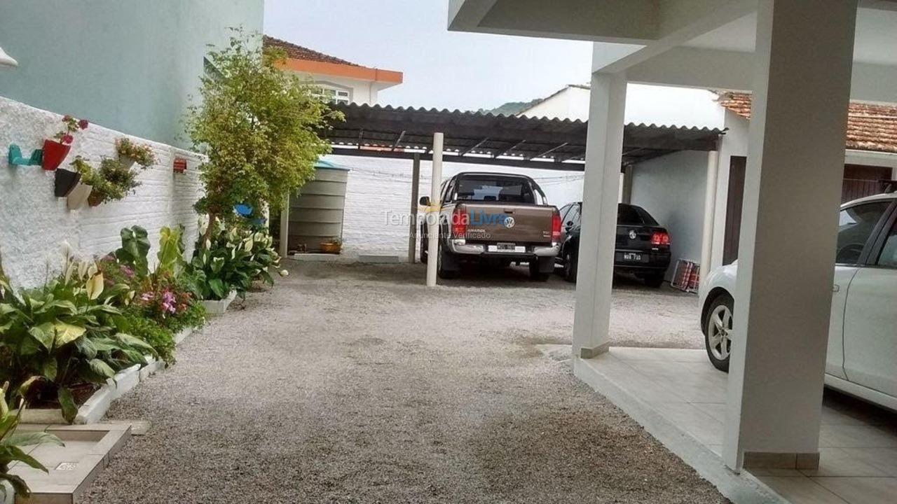 House for vacation rental in Florianópolis (Cachoeira do Bom Jesus)