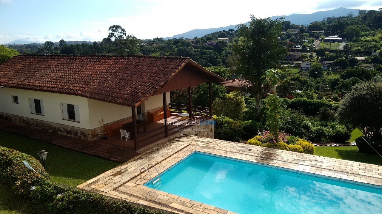 Granja para alquiler de vacaciones em Atibaia (Chácaras Brasil)
