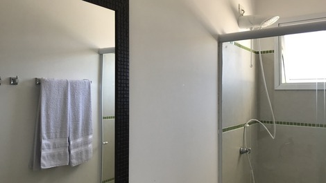 Condomínio Villaggio Juquehy 400 m da praia e centro de juquehy.